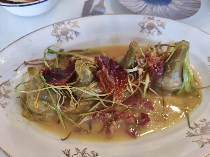 Alcachofas con jamón del asador El Hayedo de Sofía